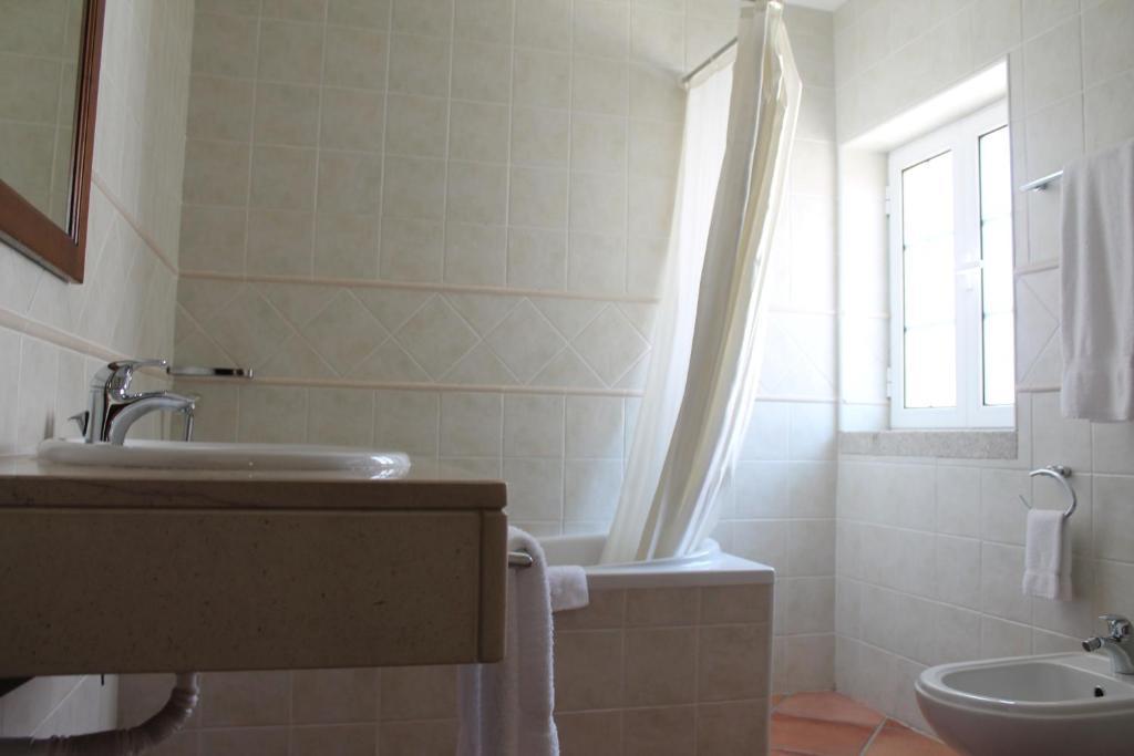 Soadro Do Zezere Hotell Valhelhas Rum bild